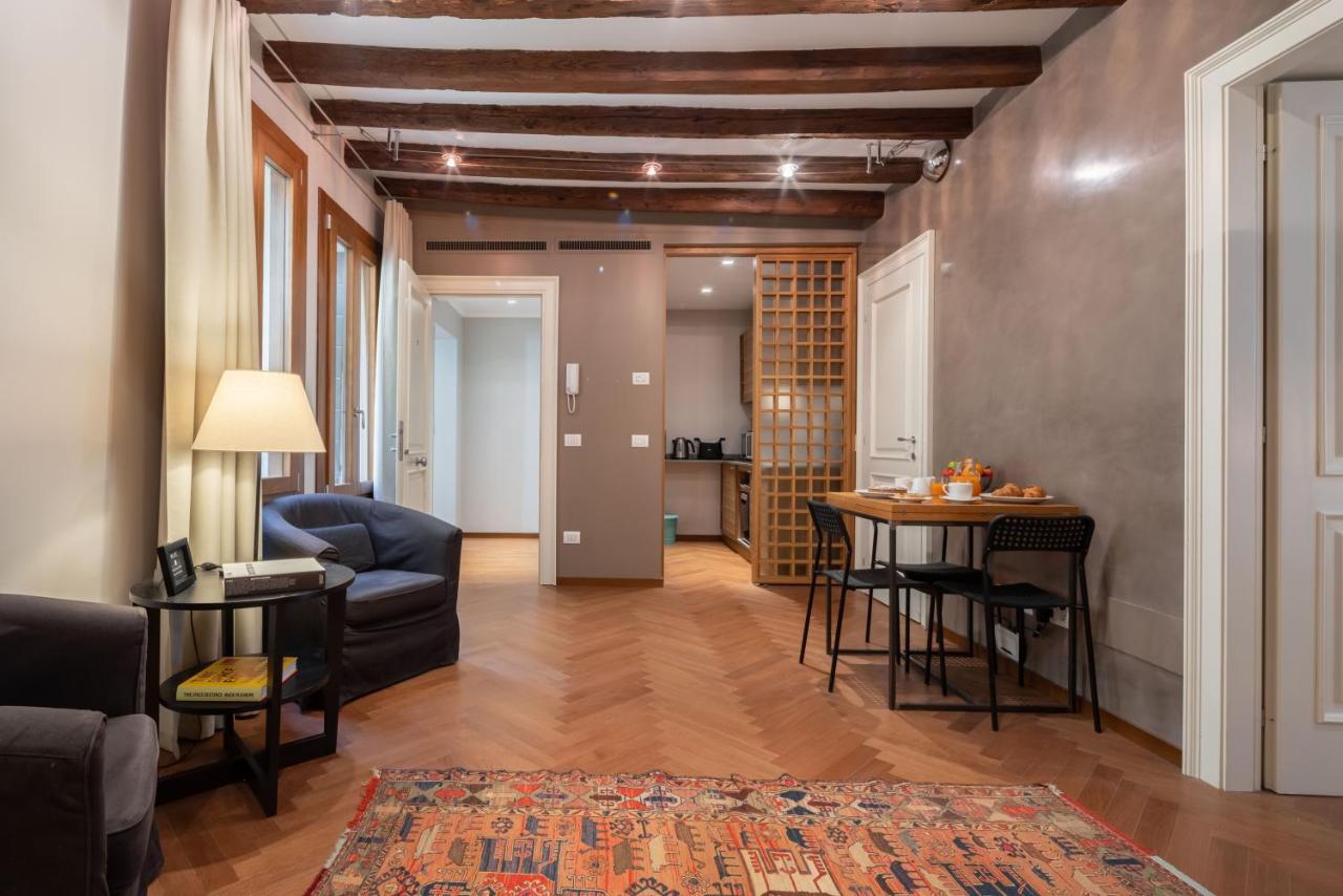 Ve.N.I.Ce. Cera Tintoretto Suite Venecia Exterior foto